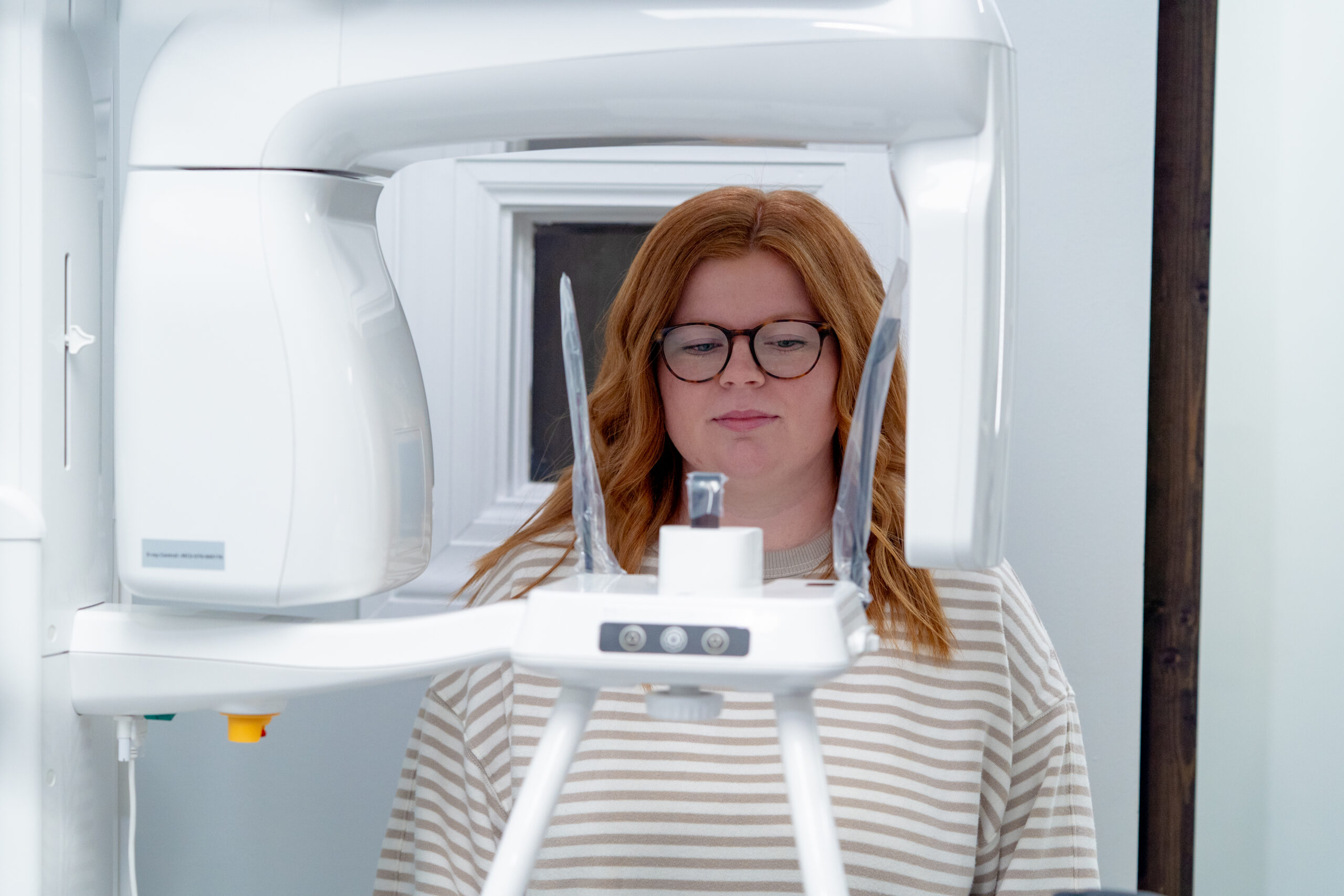 Digital scan during a first orthodontic visit